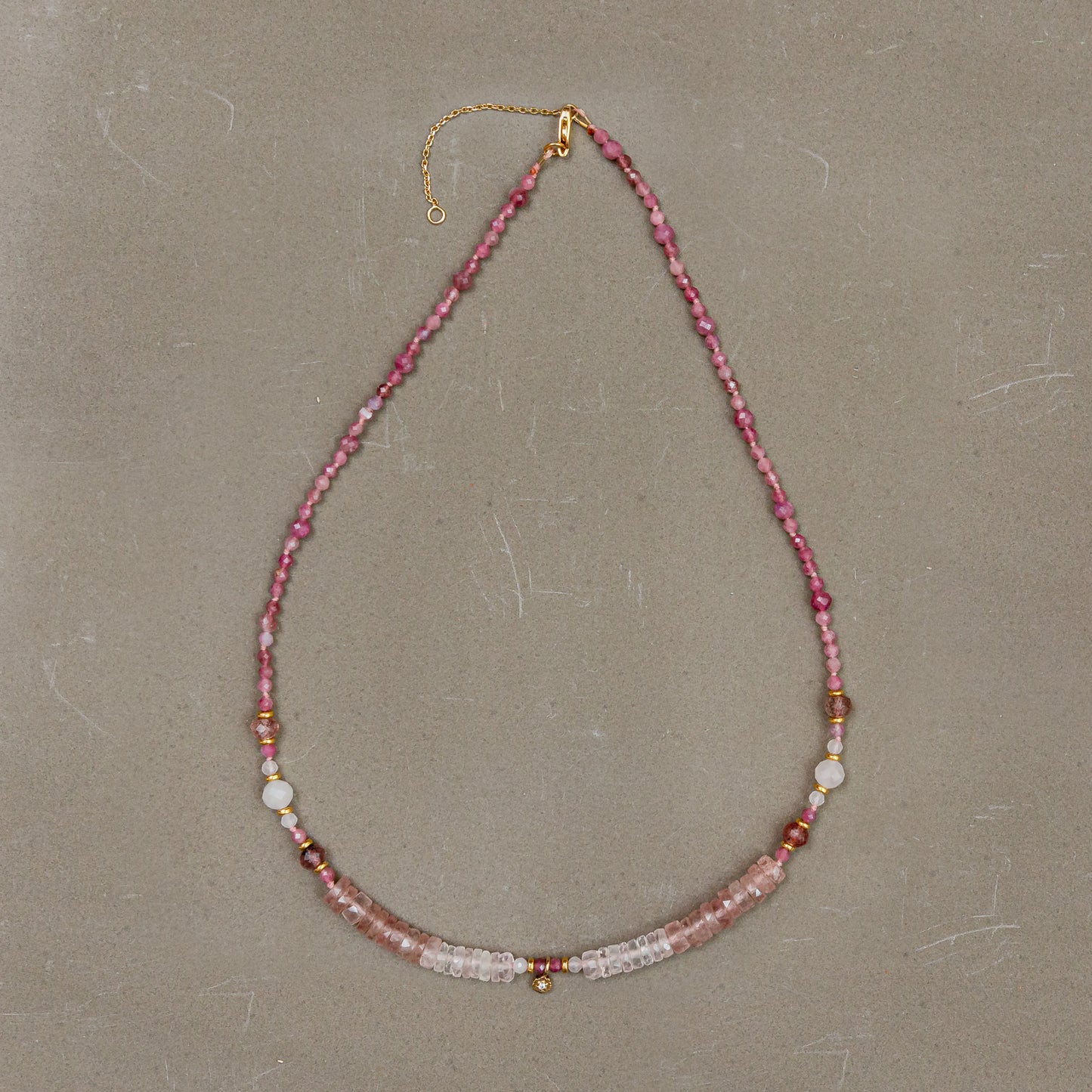 BLOMMA / Collier